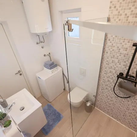 Floresita Apartamento Zadar