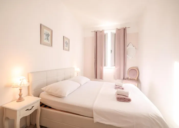 Apartment Floresita