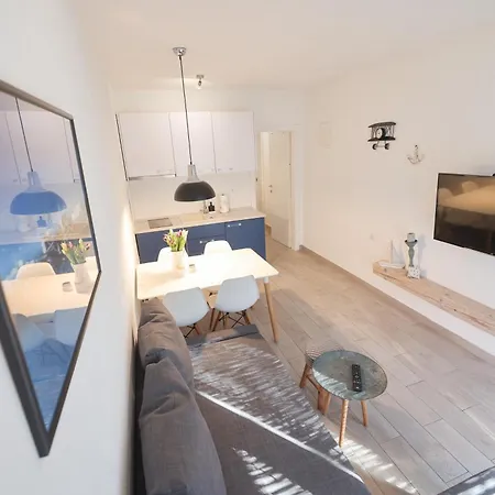 Floresita Apartment