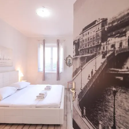 Floresita Apartament